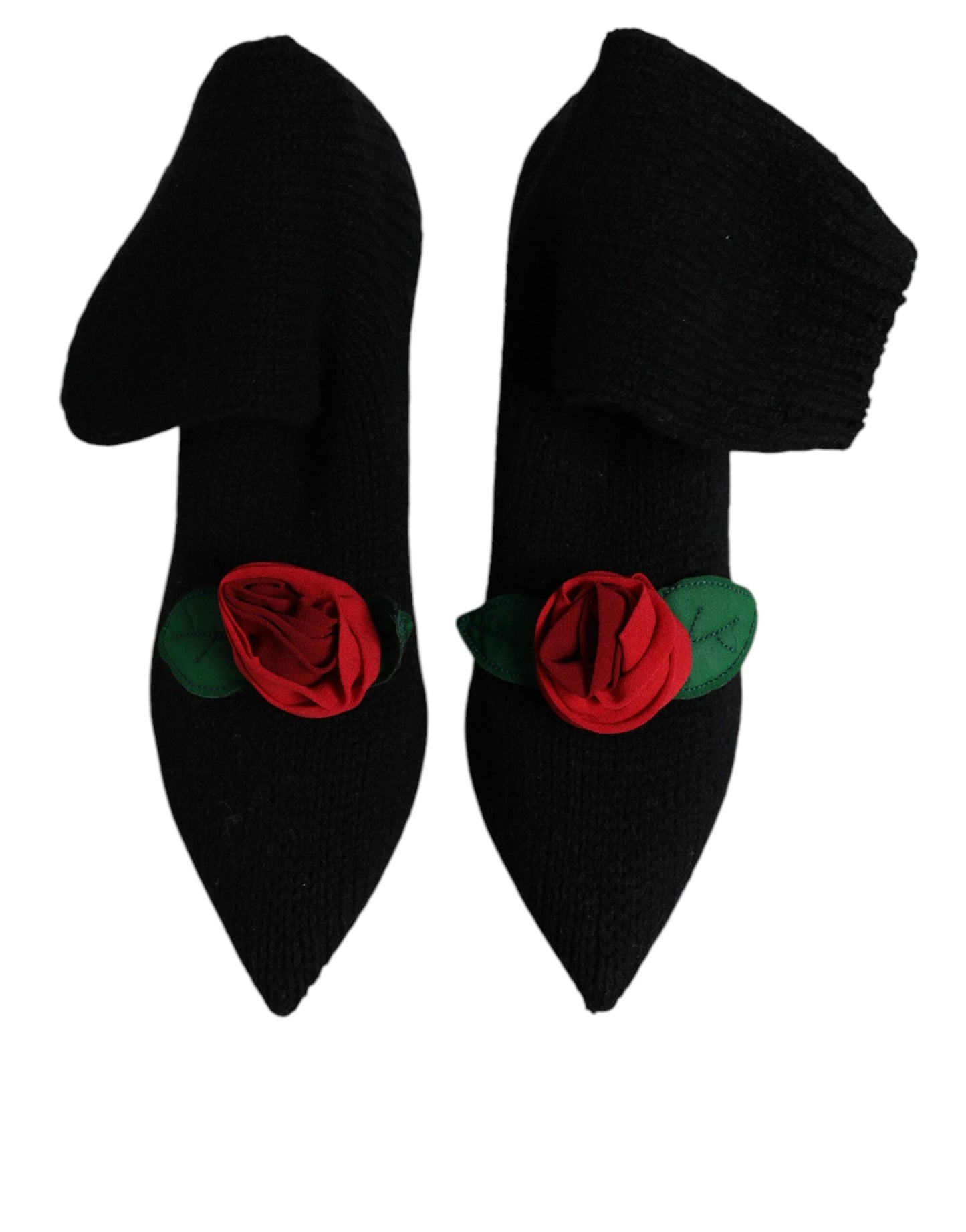 Botas negras de tacón de aguja a media pantorrilla