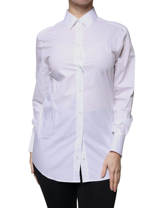 Camisa blanca de algodón con cuello y mangas largas