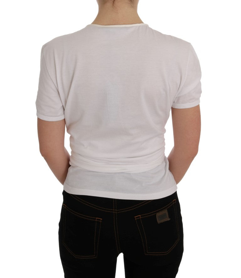 Elegante blusa blanca cruzada con detalles de cristal