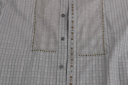 Camisa informal elegante de cuadros grises de corte entallado