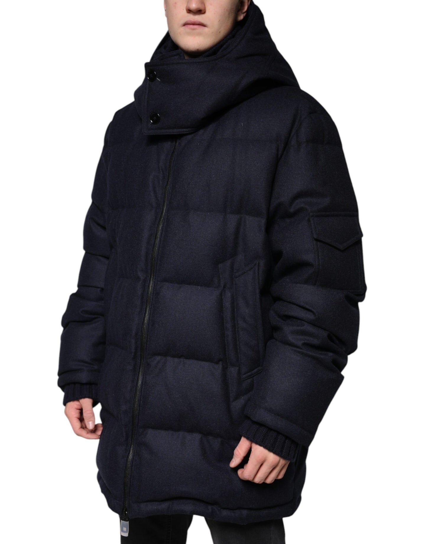 Chaqueta acolchada de nailon negra con capucha para hombre
