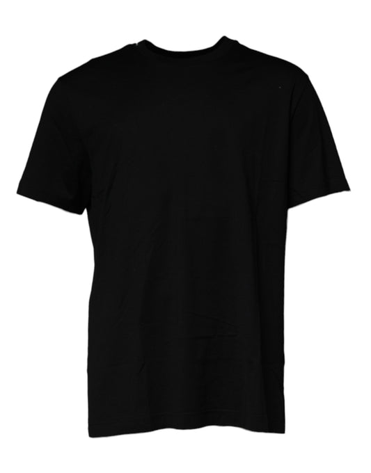 Camiseta negra de manga corta con cuello redondo
