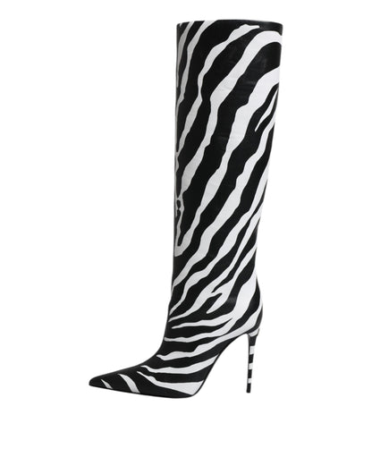 Botas altas con tacón de cebra en blanco y negro