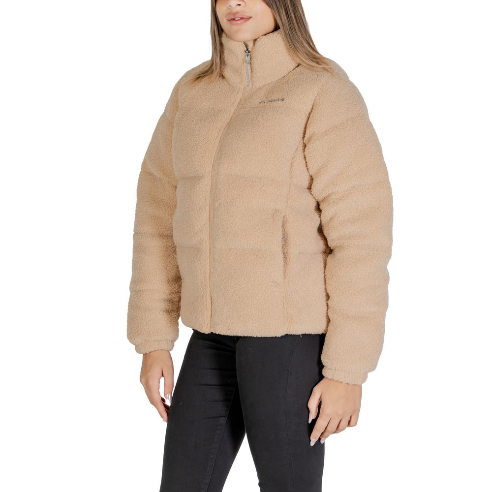 Chaquetas y abrigos de nailon beige