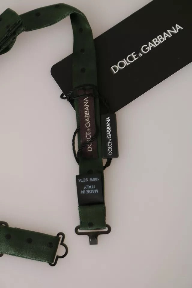 Corbata de seda verde con lunares para hombre