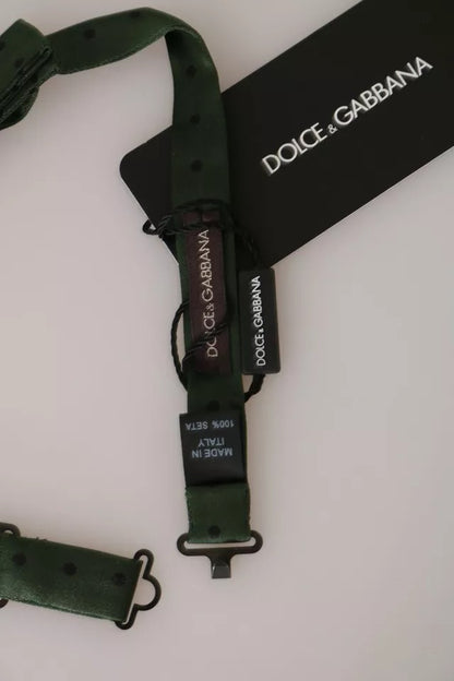 Corbata de seda verde con lunares para hombre