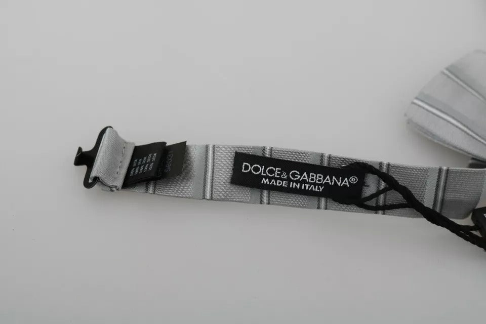 Pajarita de mariposa ajustable con cuello y forro gris claro
