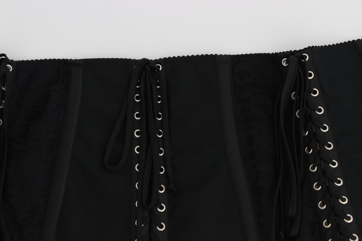 Elegante cinturón corsé con brocado floral negro