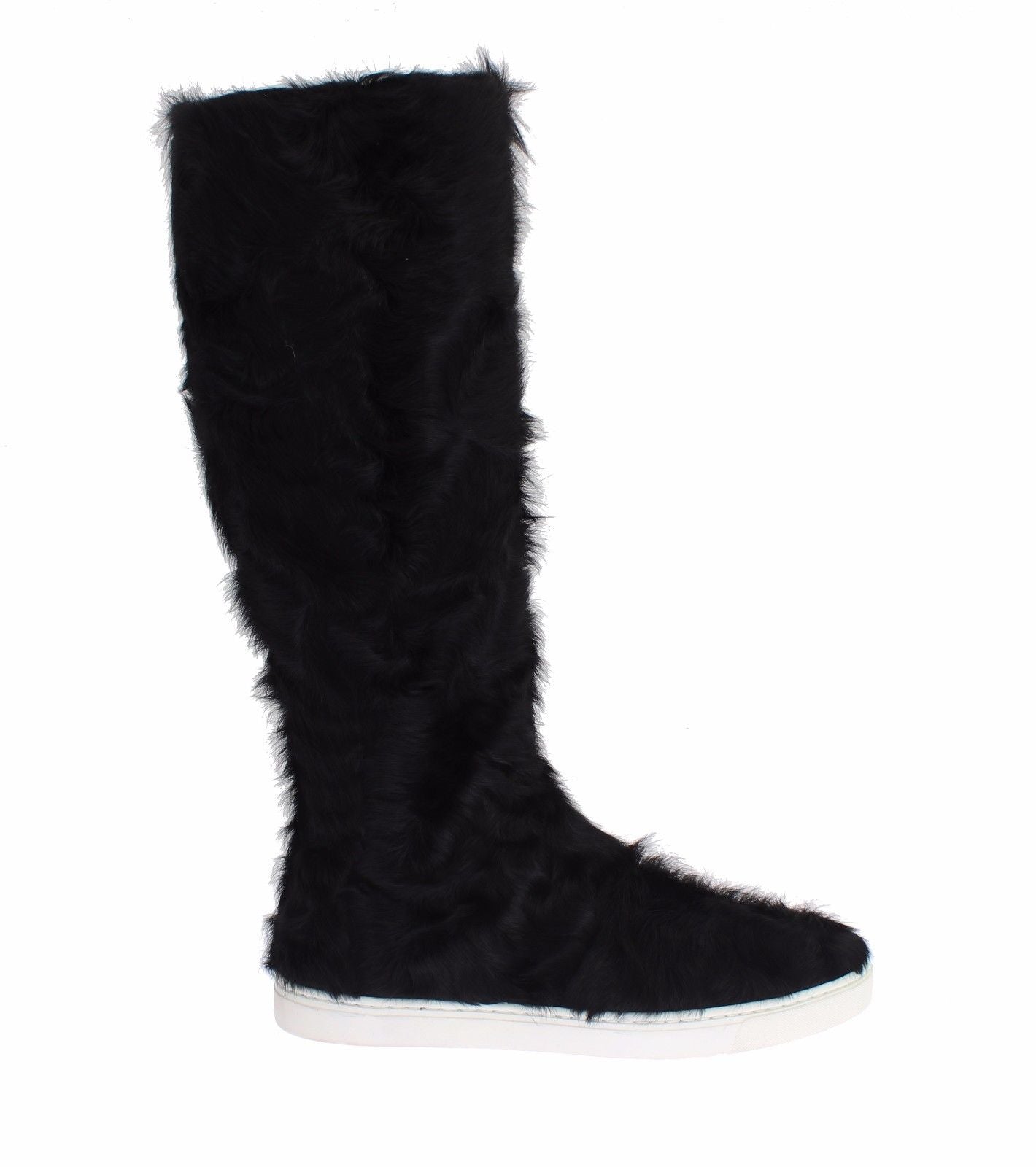 Botas planas elegantes de piel de color negro