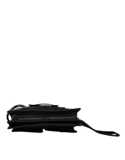 Bolso bandolera de tela negra con logo y dos compartimentos