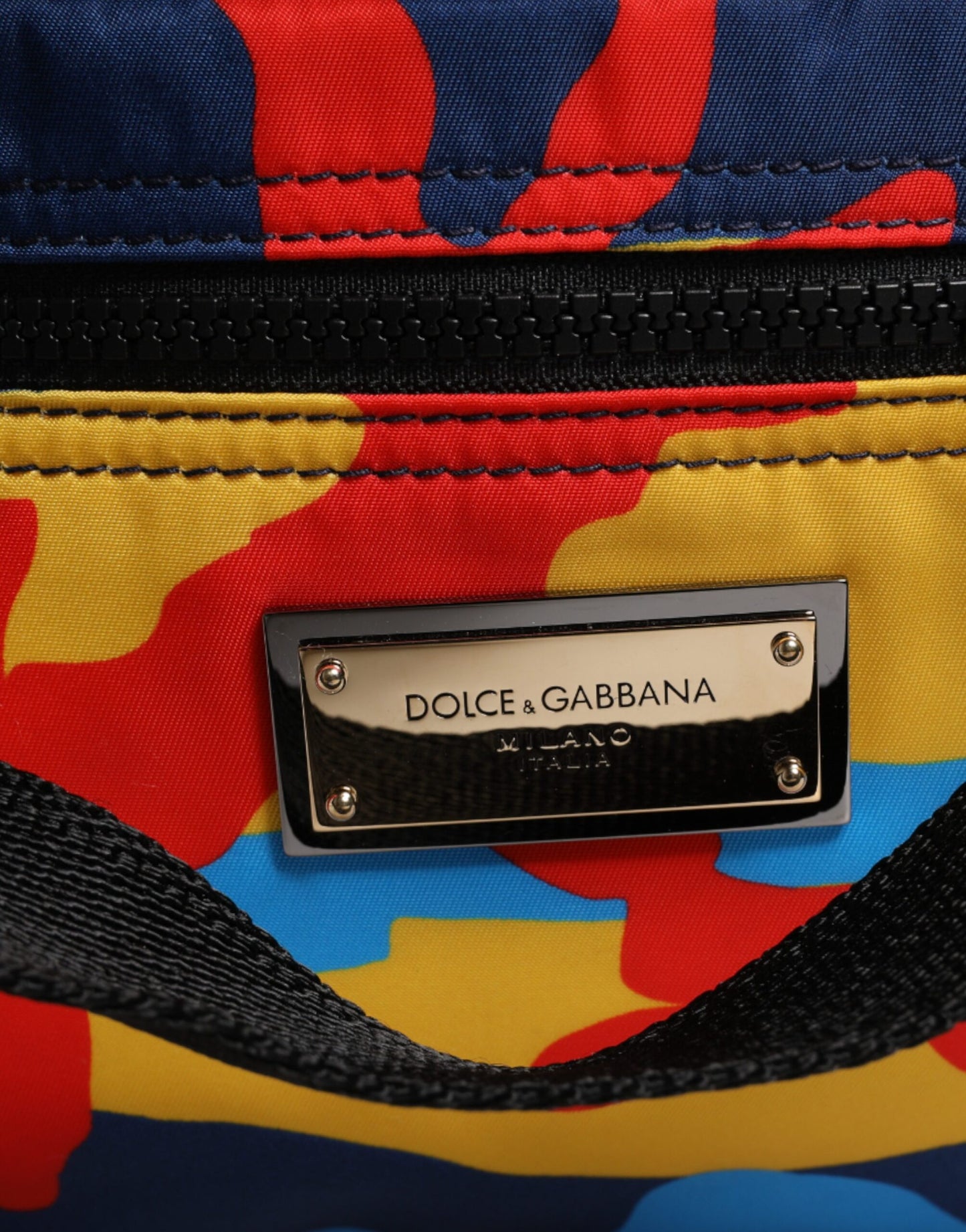 Bolsa de compras de nailon con estampado de camuflaje multicolor