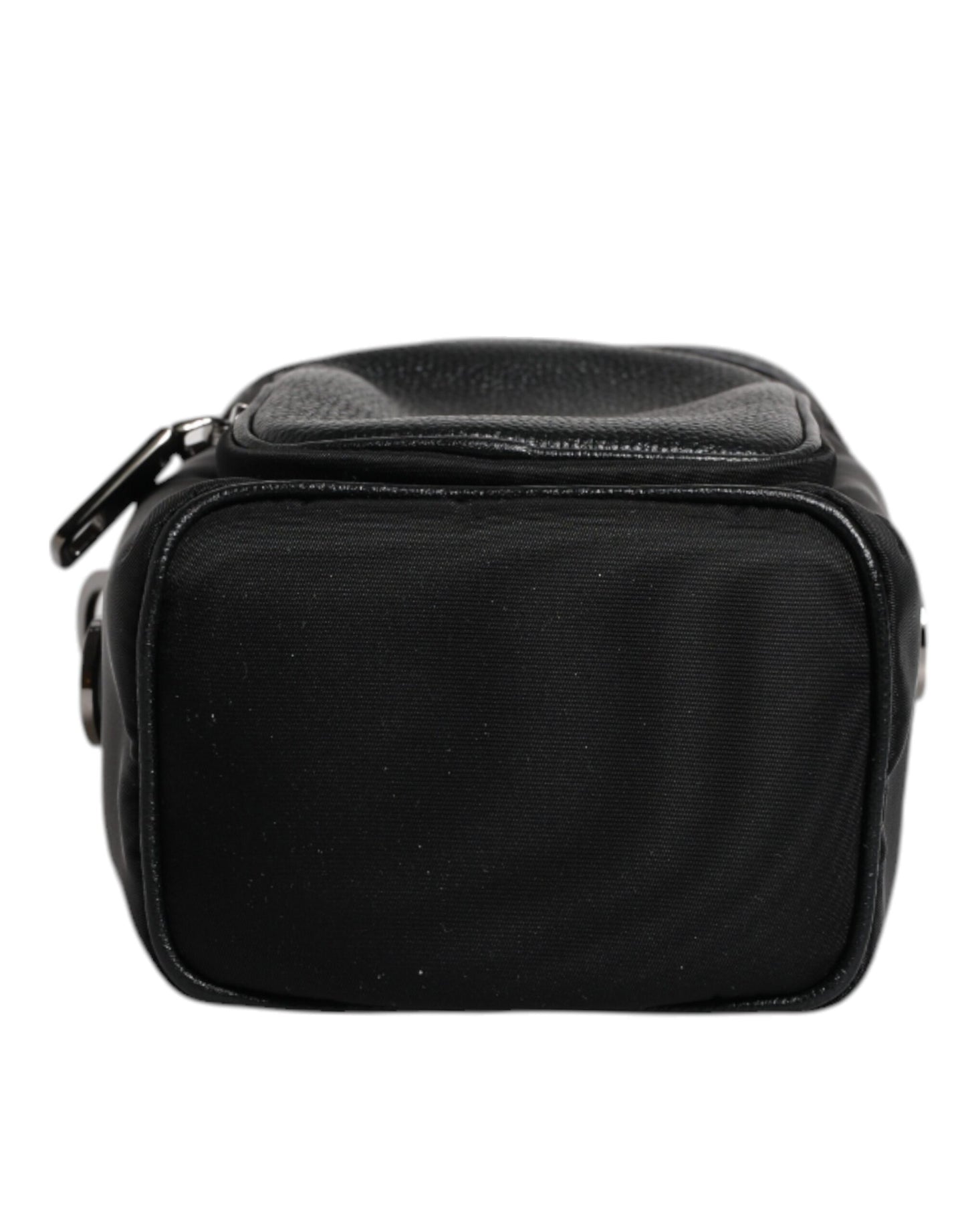 Bolso bandolera de cuero negro con logo para cámara