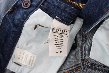 Denim azul lavado con corte de bota elegante