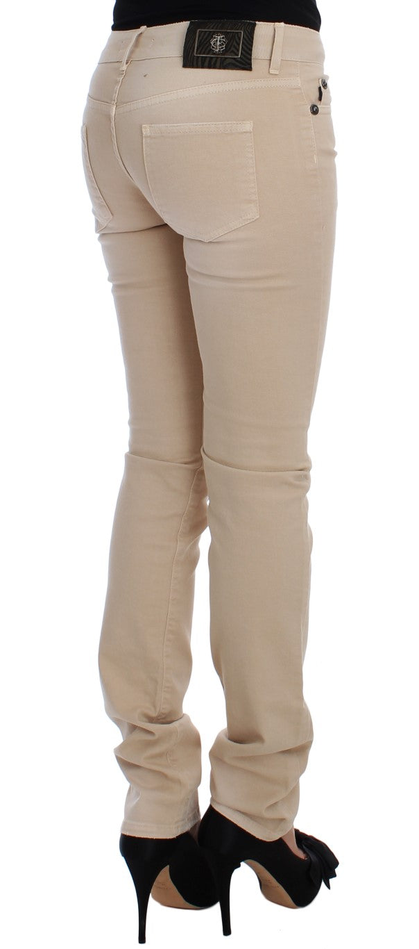 Vaqueros ajustados elásticos de algodón beige