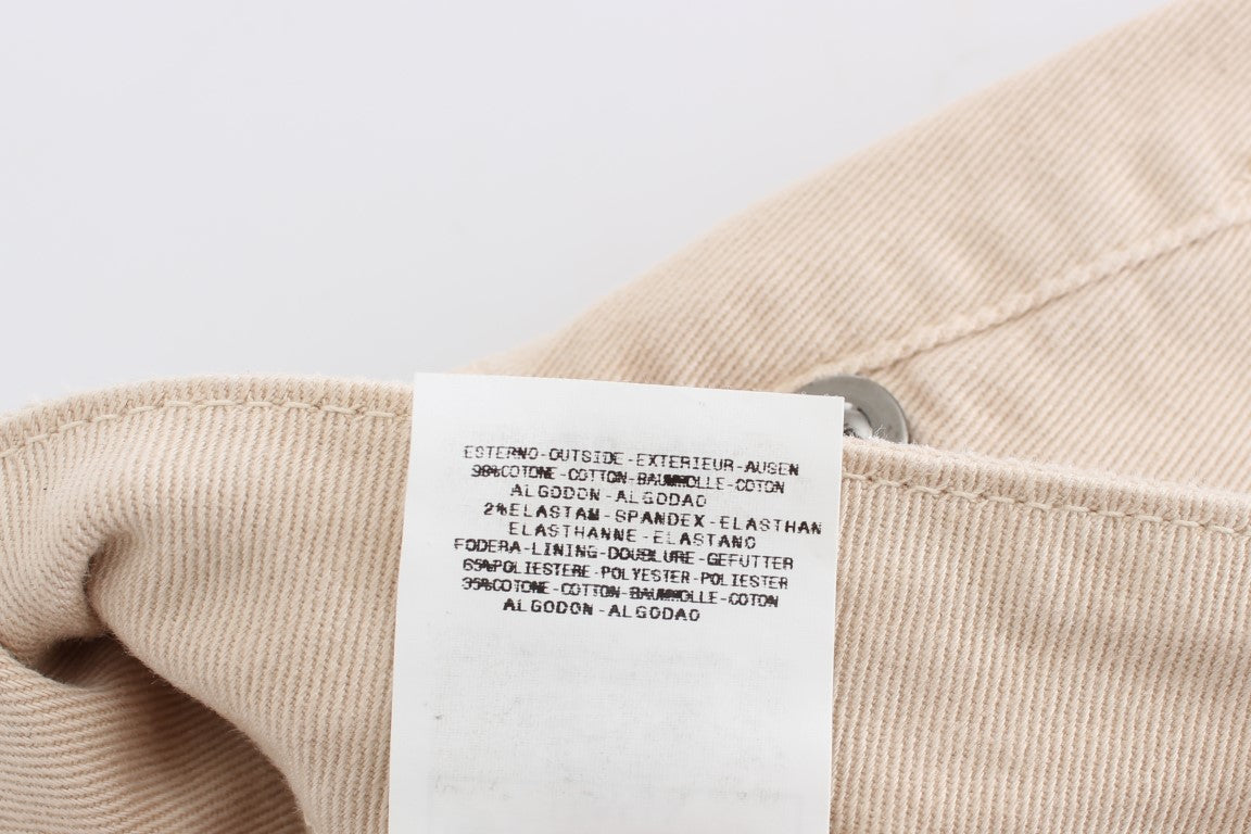 Vaqueros ajustados elásticos de algodón beige