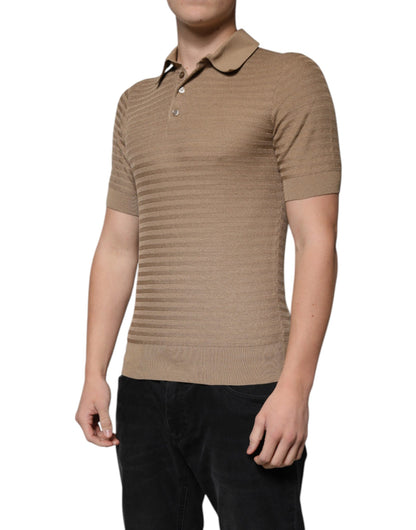 Camiseta polo de manga corta con cuello marrón