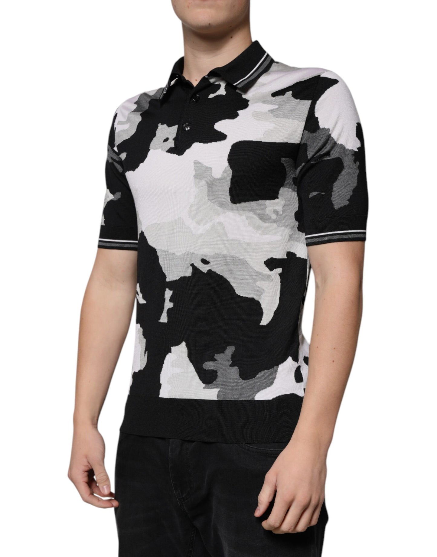 Camiseta polo con cuello de camuflaje multicolor