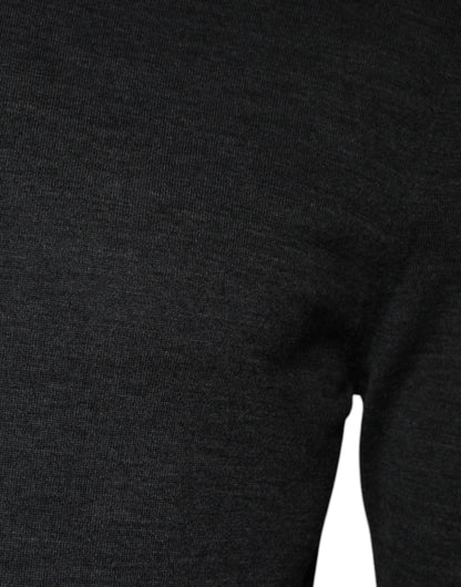 Suéter de cuello alto de punto de lana gris