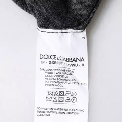 Suéter de cuello alto de punto de lana gris