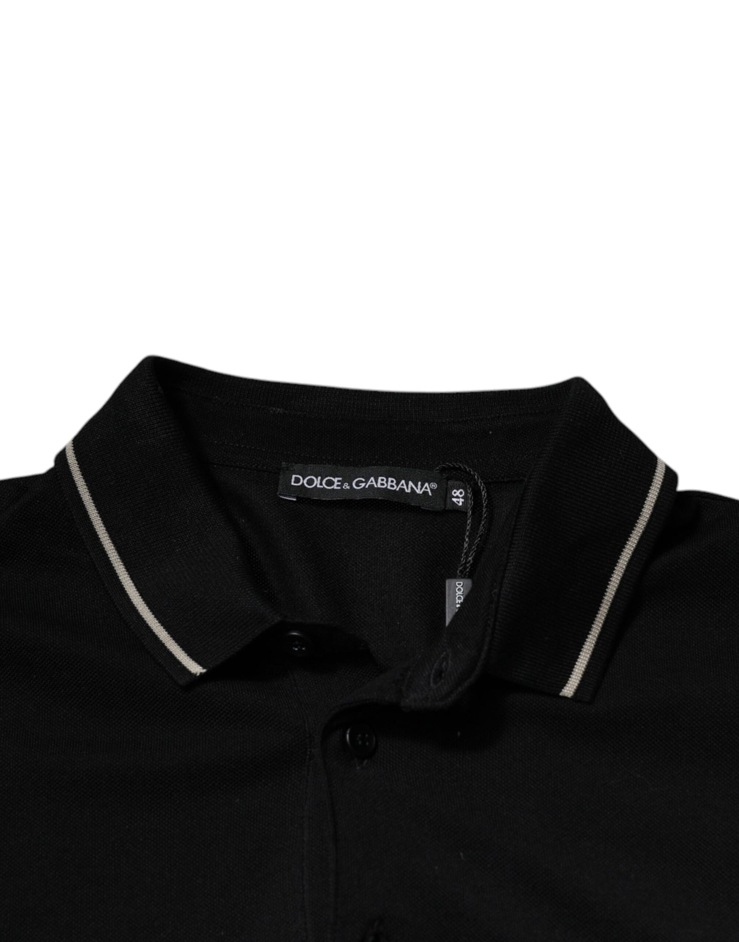 Polo de algodón blanco y negro de manga corta