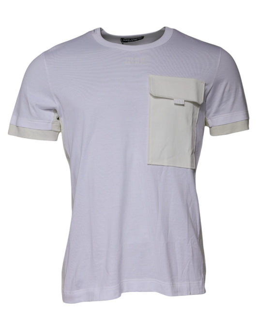 Camiseta blanca de algodón con cuello redondo y manga corta