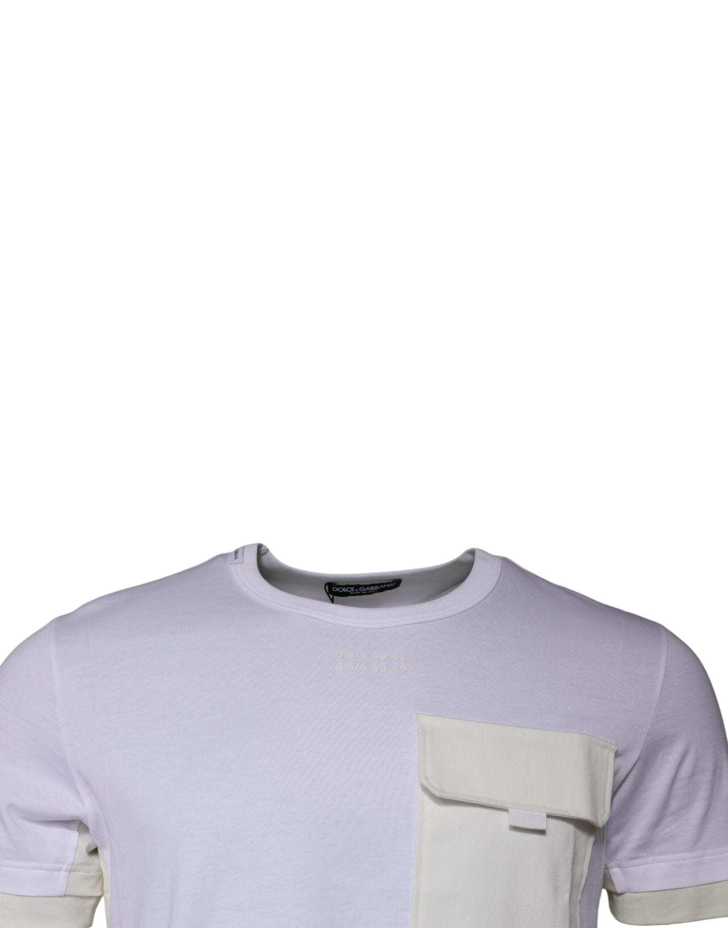 Camiseta blanca de algodón con cuello redondo y manga corta