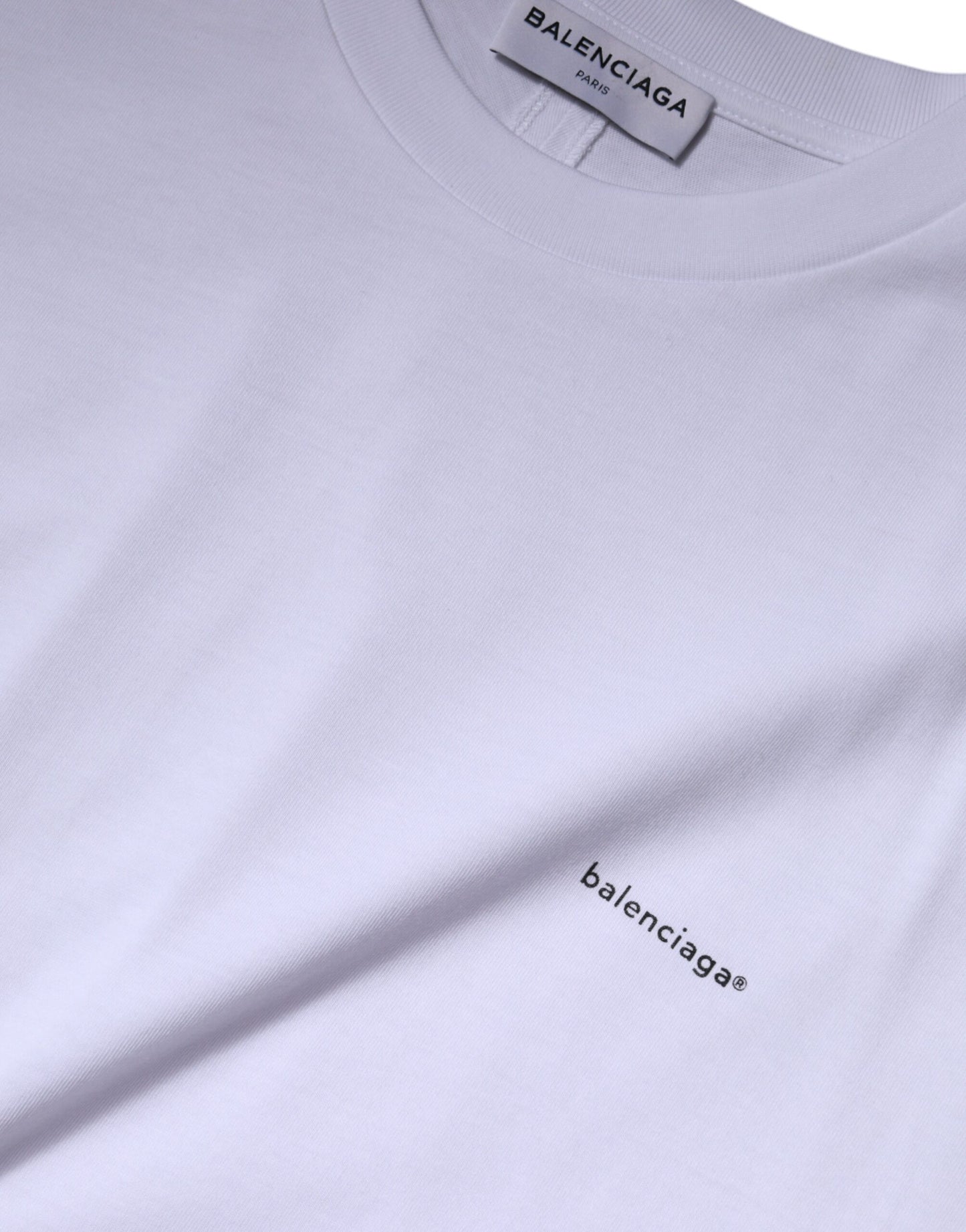 Camiseta de algodón con cuello redondo y manga corta con logotipo blanco