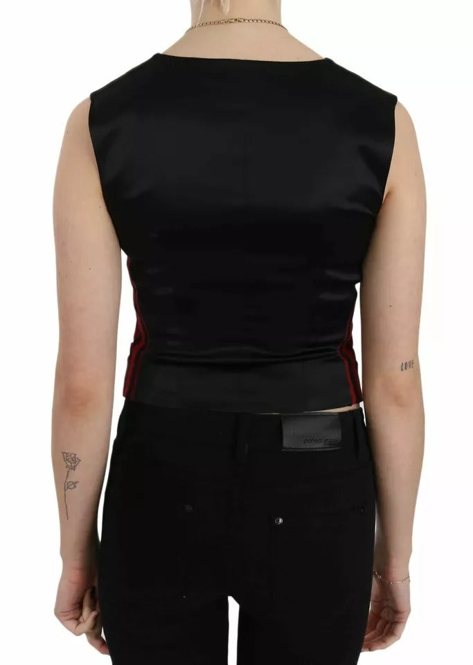 Chaleco de rayas rojas y negras, blusa y top