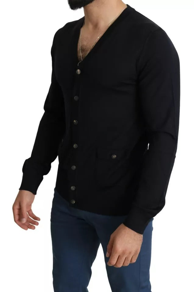 Suéter tipo cárdigan de lana negra con botones para hombre