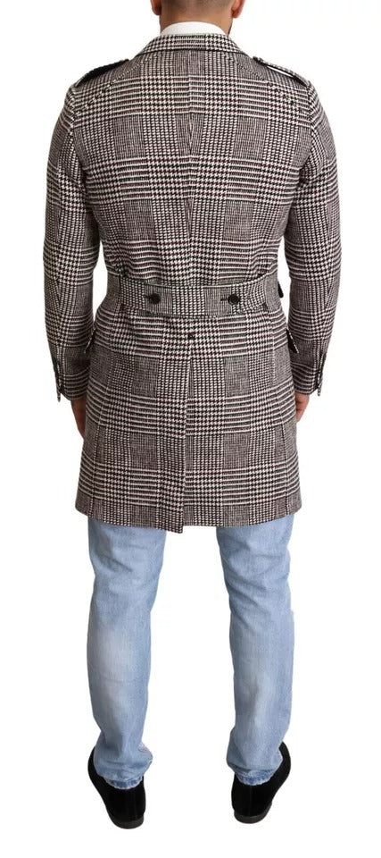 Chaqueta gabardina larga a cuadros grises