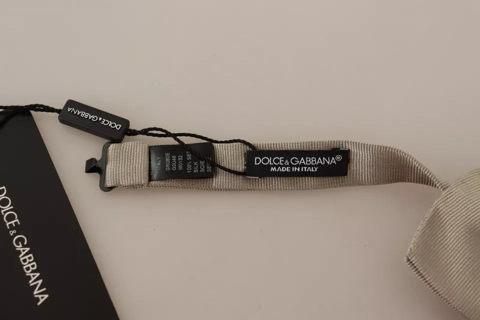Pajarita ajustable para el cuello, 100 % seda, color gris plateado