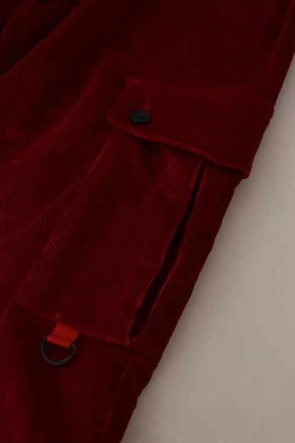 Pantalones cargo ajustados de pana roja de algodón