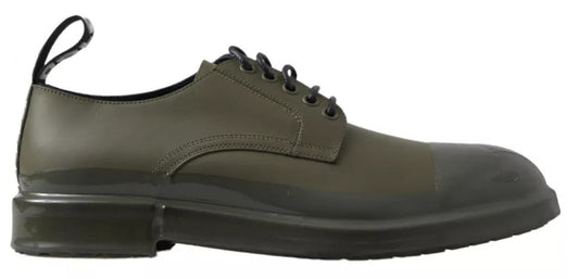 Zapatos de vestir de cuero verde con suela de goma