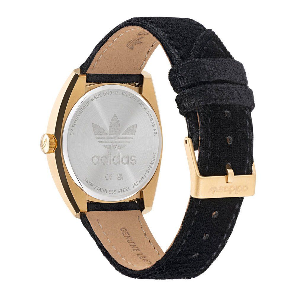 Reloj de cuero negro