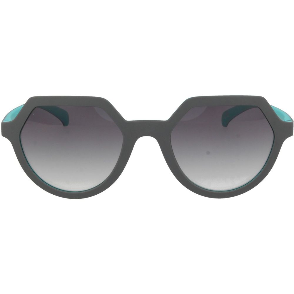Gafas de sol de plástico negras