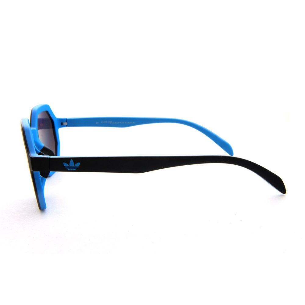 Gafas de sol de plástico negras