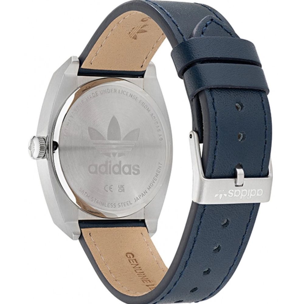Reloj de cuero azul