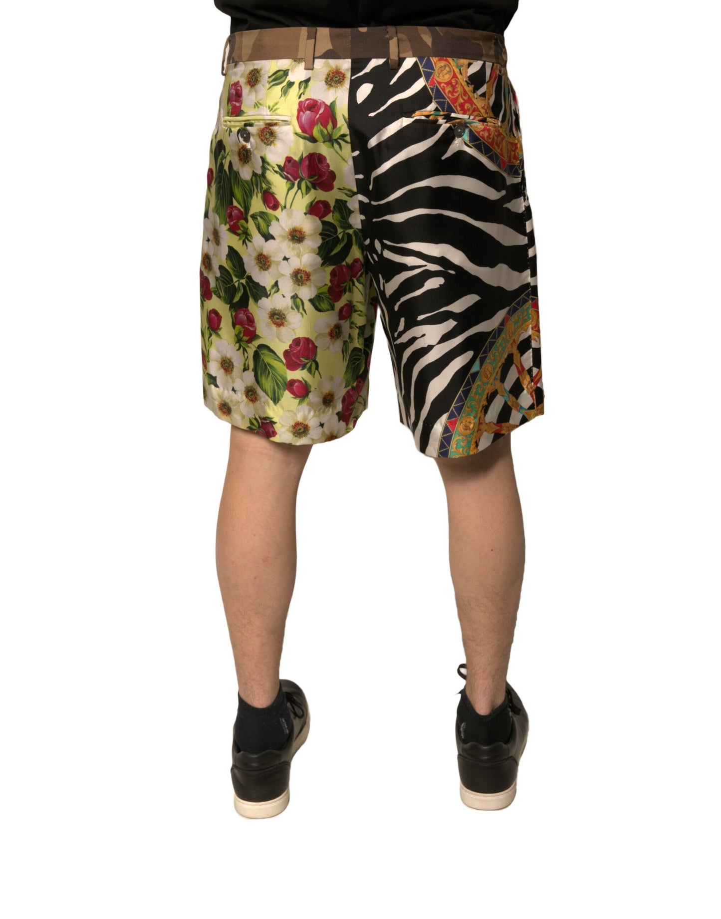 Pantalones cortos chinos de seda con parches multicolores para hombre