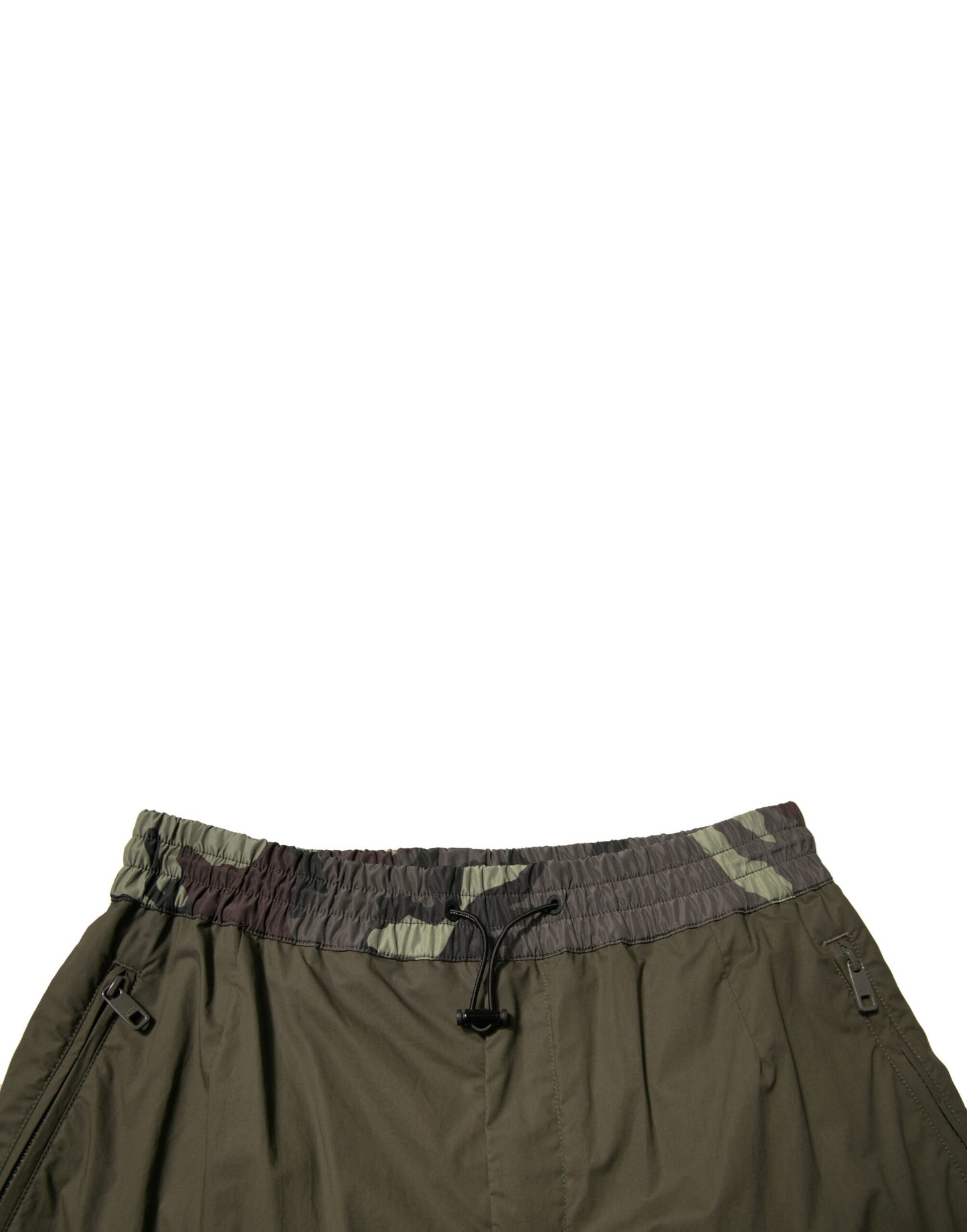Pantalones cargo deportivos con estampado de camuflaje multicolor