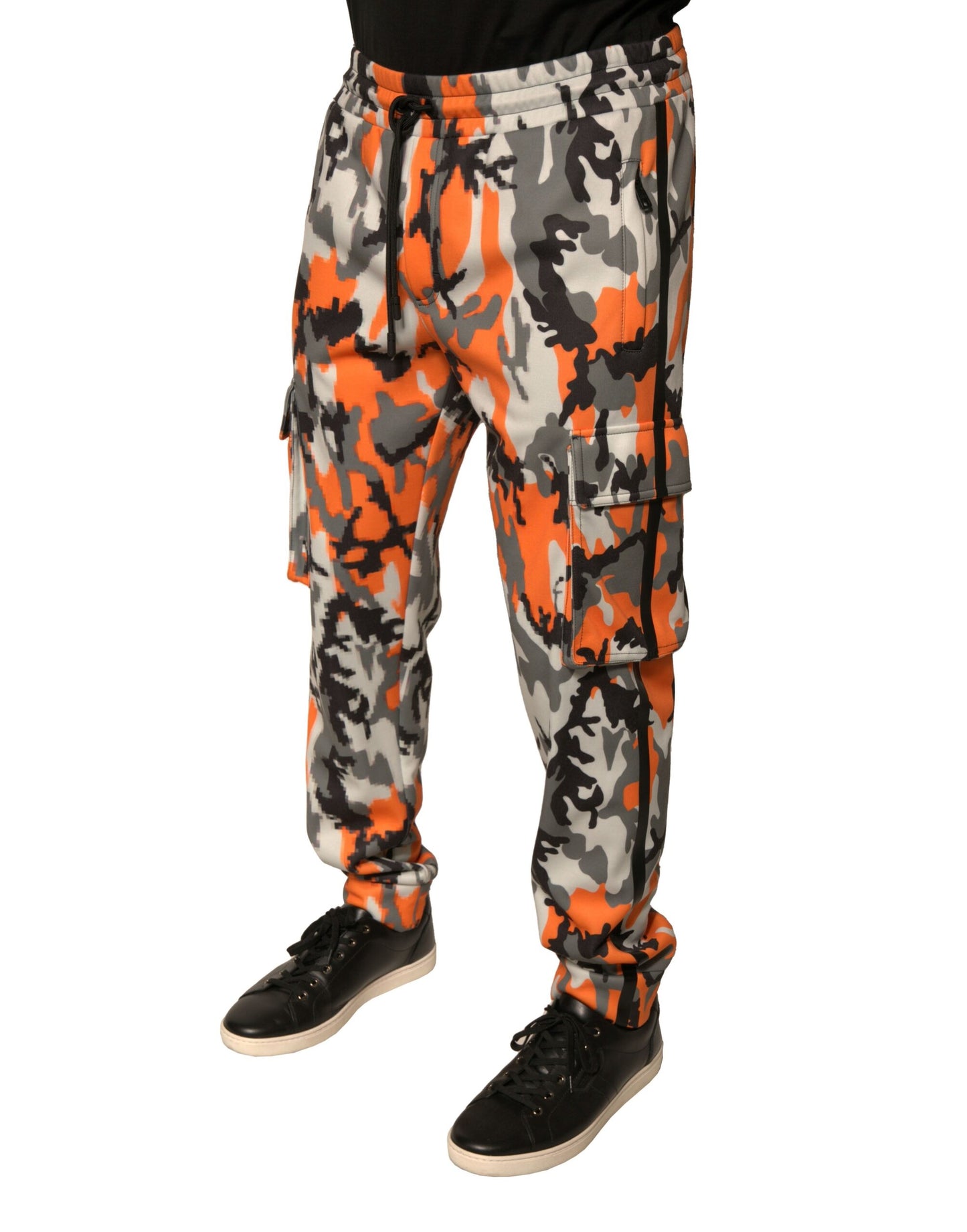Pantalones cargo jogger con camuflaje multicolor