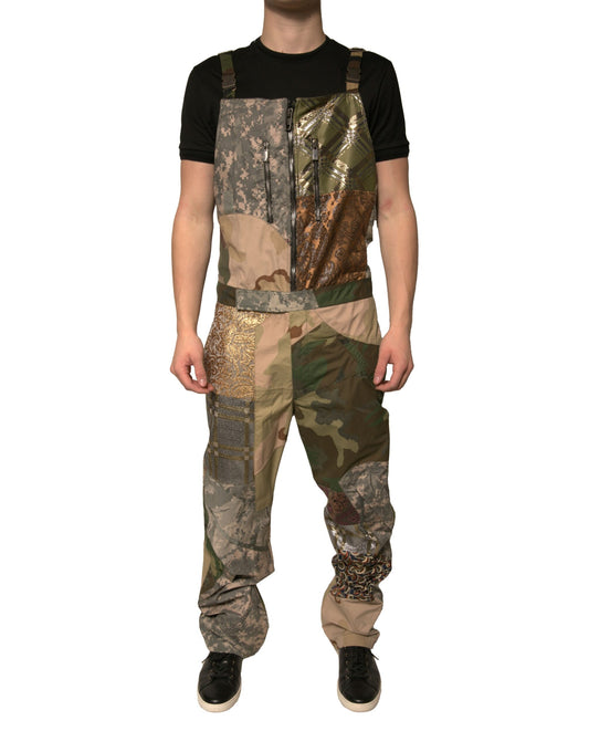 Pantalones de camuflaje con parches multicolores