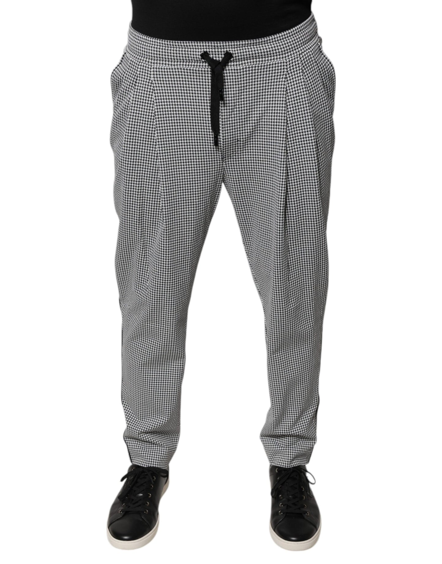 Pantalones de vestir ajustados con estampado de pata de gallo en blanco y negro