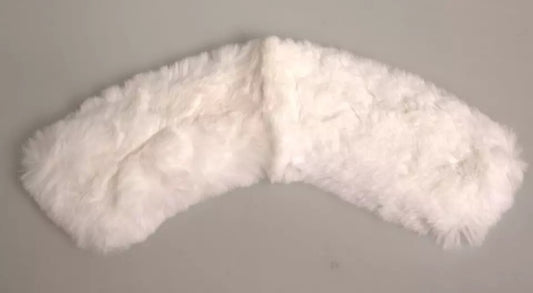Bufanda chal de piel blanca con cuello de hombro
