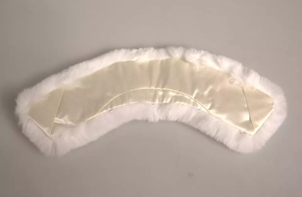 Bufanda chal de piel blanca con cuello de hombro