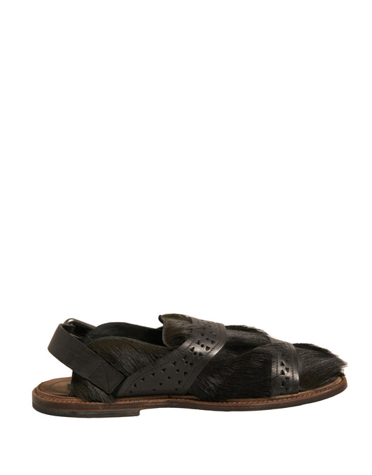 Sandalias planas de cuero con pelo de gacela verde