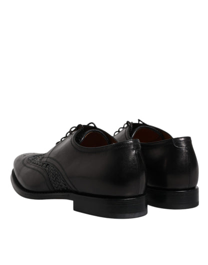 Zapatos de vestir formales Derby de cuero negro con punta de ala y cordones