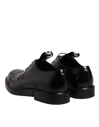 Zapatos de vestir formales Derby de charol negro con cordones