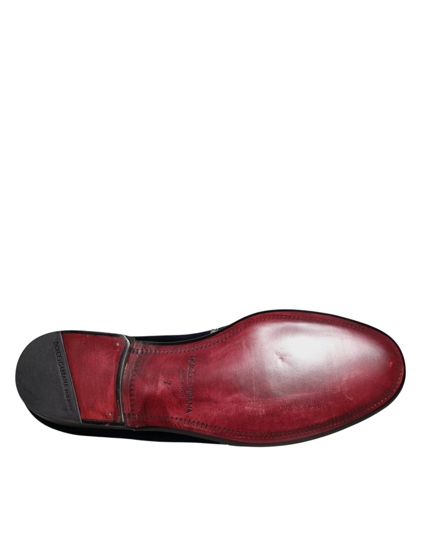 Mocasines de terciopelo negro con diseño floral y diseño de pistola