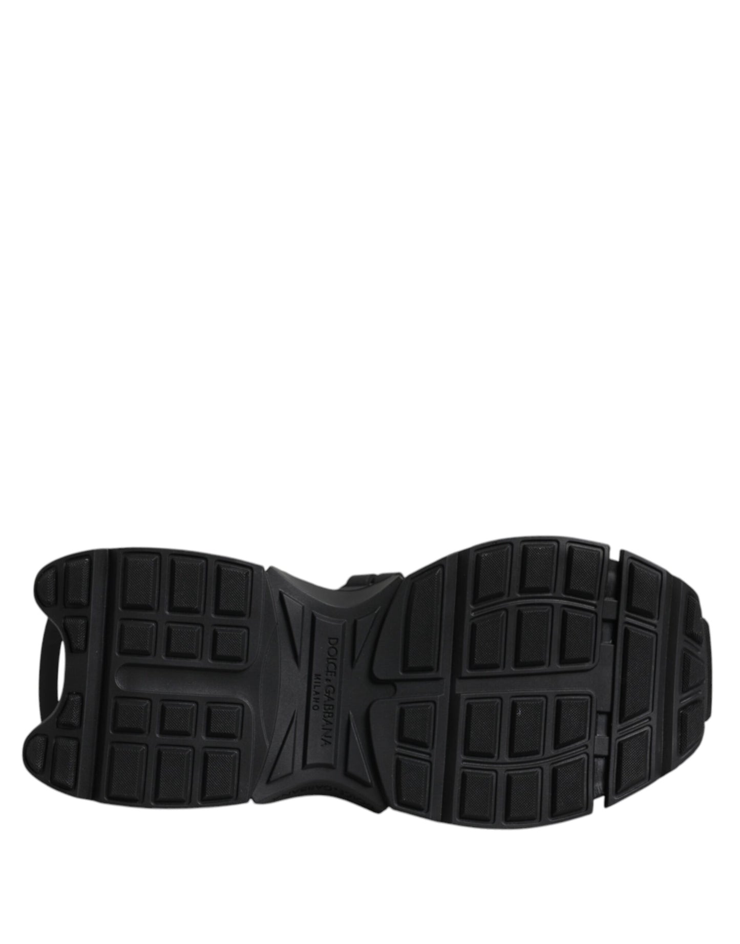 Zapatillas deportivas negras de caña baja con cordones