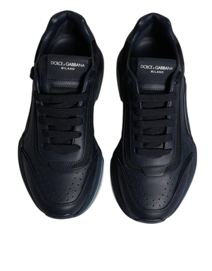 Zapatillas deportivas Daymaster de caña baja en azul marino para hombre